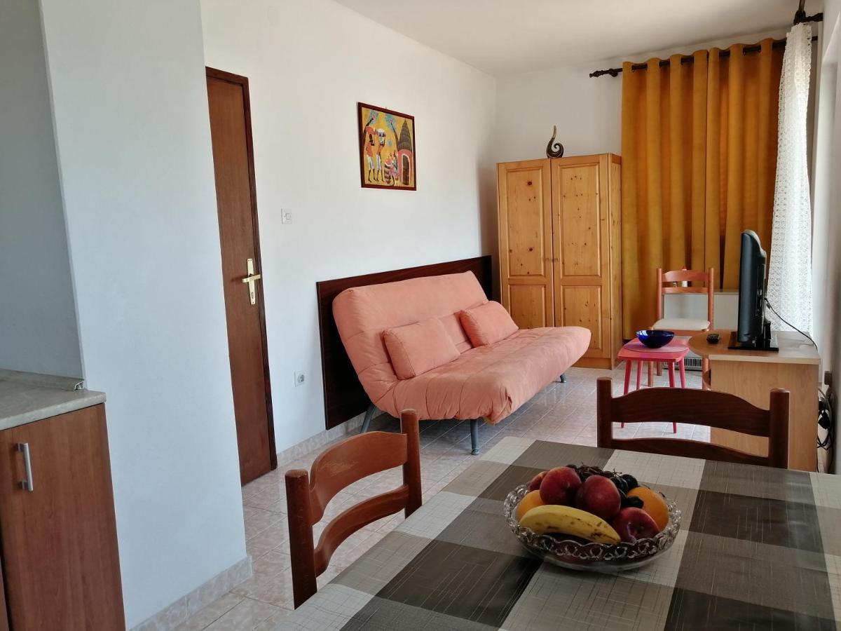 Lovely Apartment With Big Terrace In Budva Exterior photo